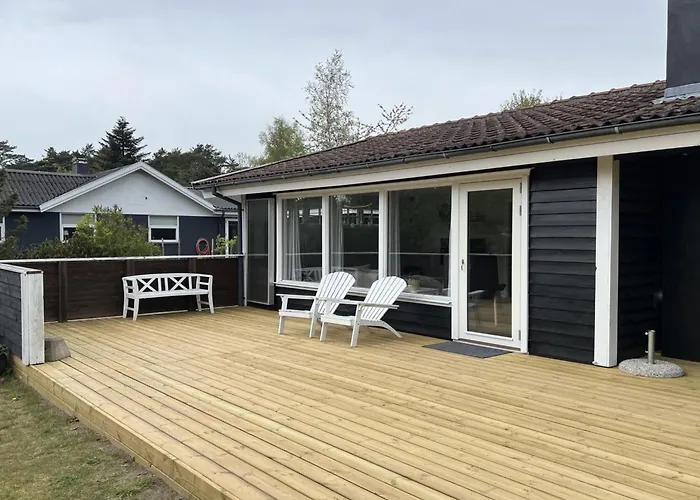 Marja - 350m From The Sea By Interhome *